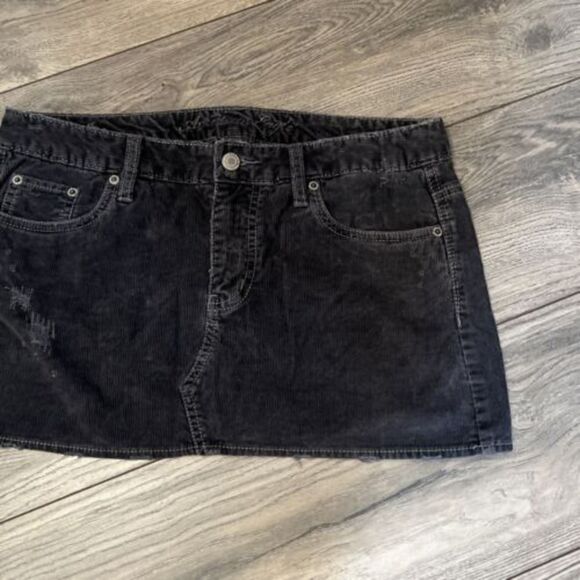 American Eagle Y2K Corduroy Mini Skirt Blue Pockets Size 6 Junior Distressed - Picture 3 of 8